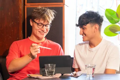 Jugendrotkreuz Tandem im Café