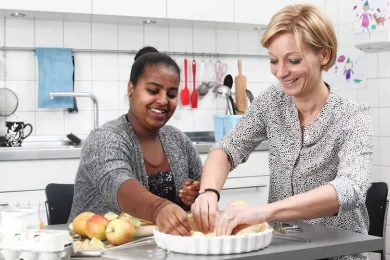 Tandem von mitten unter uns beim Backen