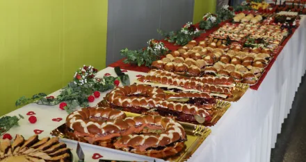 Das Apérobuffet unter dem  Motto SRK